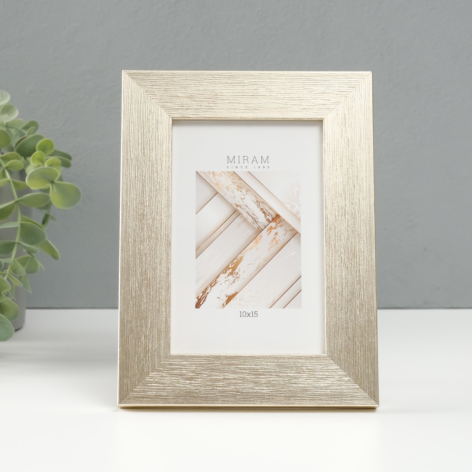 6894049 Фоторамка пластик  Gallery 10х15 см, цвет серебро