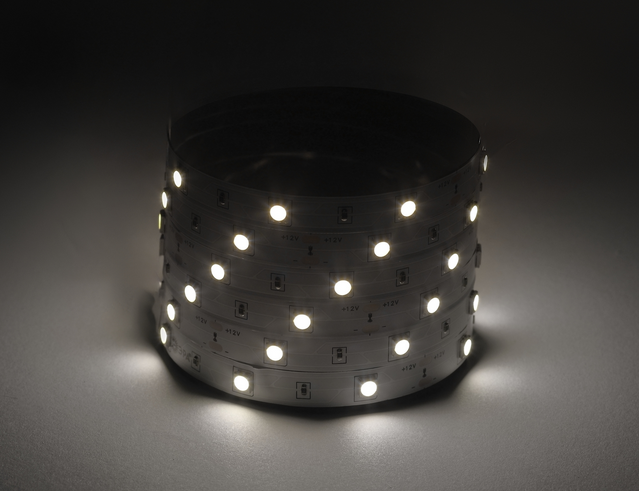 Screenshot 2024-10-25 at 11-30-23 Светодиодная лента ЭРА LS5050 -7 2-30-12-4000K-IP20-1 year-5m дневной белый 5м