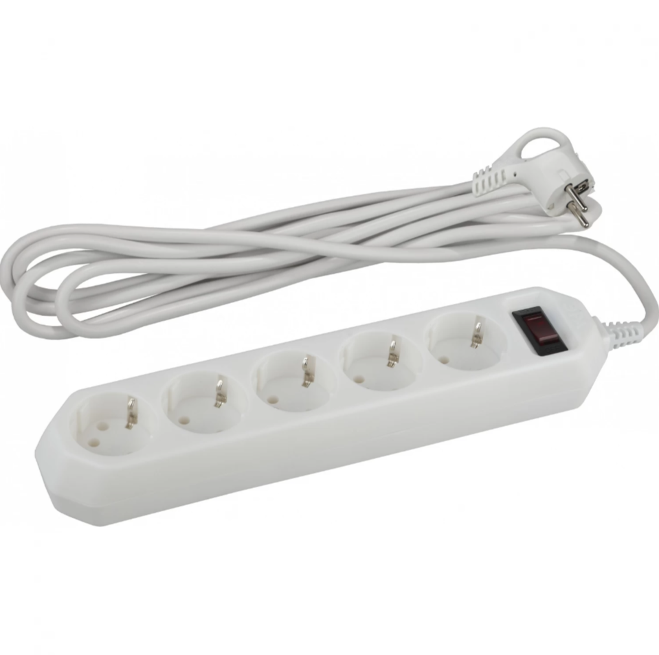 Б0019033 Сетевой фильтр USF-5es-3m-W  ЭРА (белый) с заземл, 3x0,75мм2, с выкл, 5гн, 3м