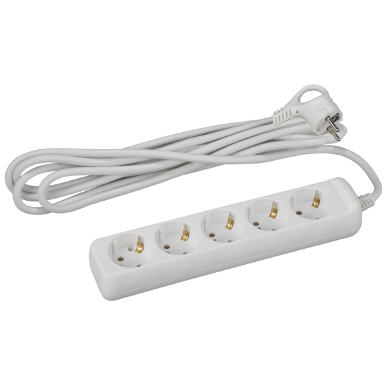 Б0028377 Удлинитель бытовой ЭРА 5м 5гн U-5e-5m с заземл, 3х1 мм 2, 5гн, 5м