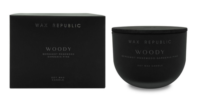 851186 Свеча Wax republic Green Бергамот, роза, гардения 9х9х10,5см