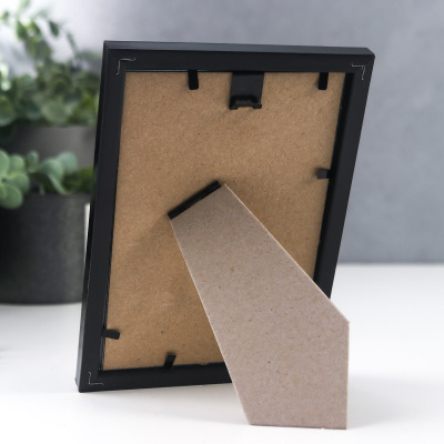 5367323 Фоторамка пластик 10х15 см. цвет чёрный2