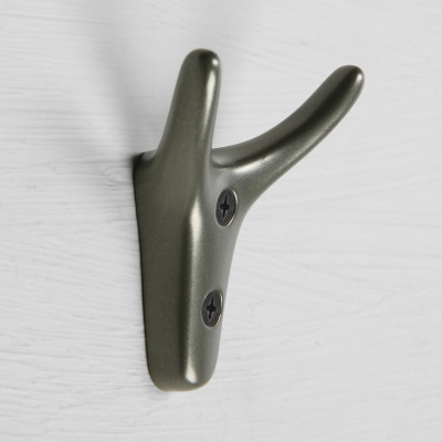 9617942 Крючок мебельный CAPPIO YAK, двухрожковый, цвет графит